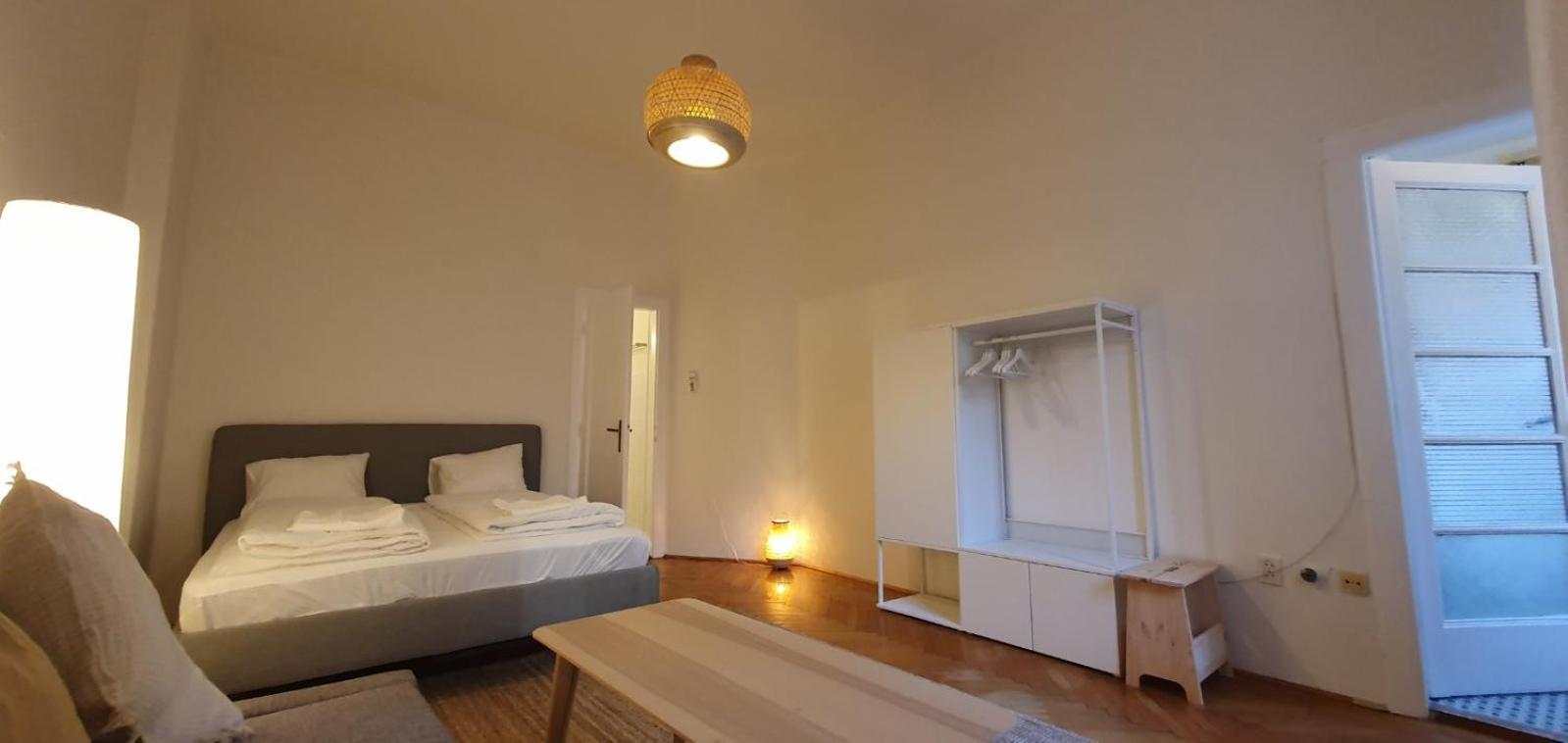 Apartamento Somogyi With Balcony Budapest